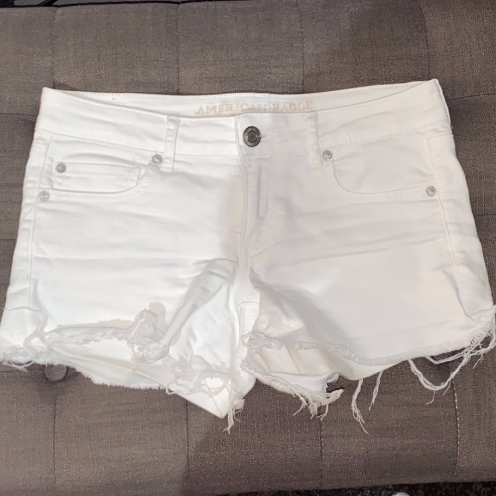 White American Eagle Shorts